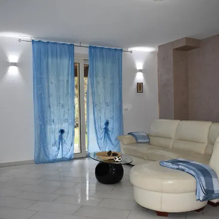 Casa Tiberina - Independent House With Private Pool Monte Santa Maria Tiberina, Umbria